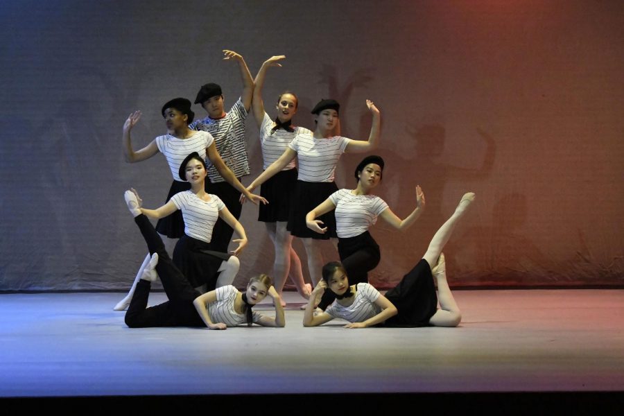 Kent Dance Performs a Stunning Fall Recital