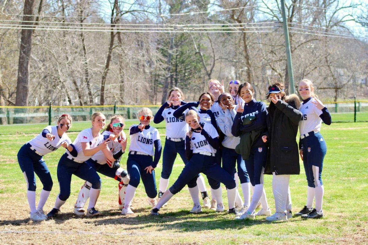 Team Profile: Varsity Softball